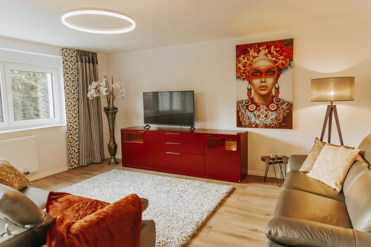 BlumenRaum - Ferienwohnung In Karlsruhe Exterior foto